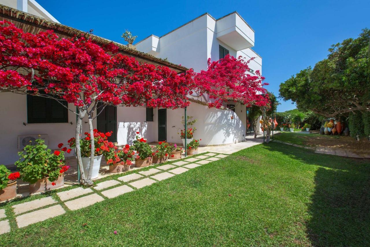 Residence Punta Cassano - In Piscina Sulla Spiaggia Di Sabbia San Foca Zewnętrze zdjęcie