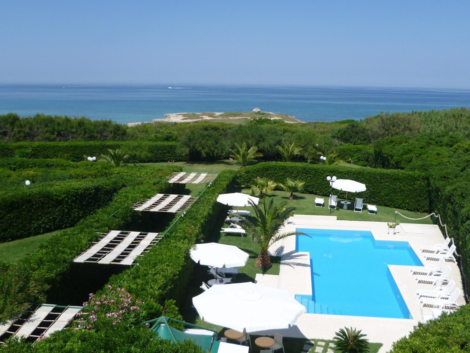 Residence Punta Cassano - In Piscina Sulla Spiaggia Di Sabbia San Foca Zewnętrze zdjęcie